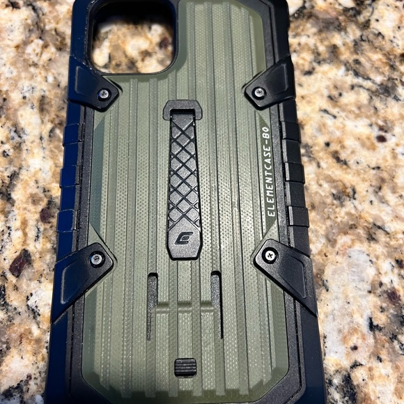 Element Black Ops Elite iPhone 11 Pro case. - Picture 2 of 7